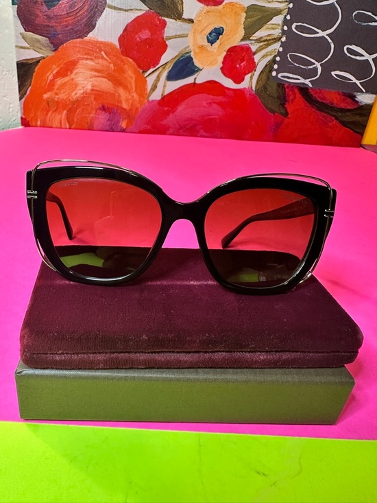 Tiffany & Co. Accessories - Tiffany & Co. Black Cat-Eye Sunglasses no scratches in great condition